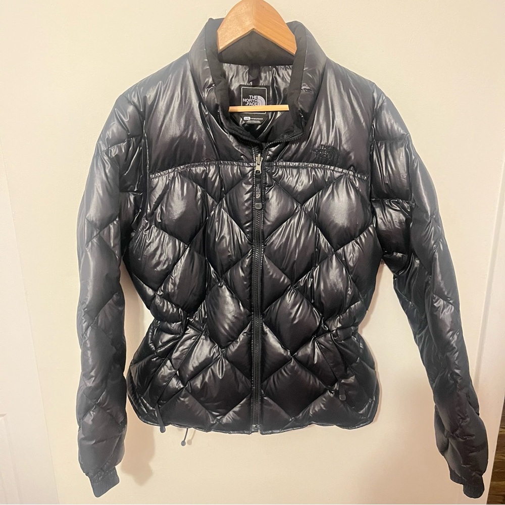 The North Face Women's Diamond 600
Quilted Glossy Black Puffer Coat